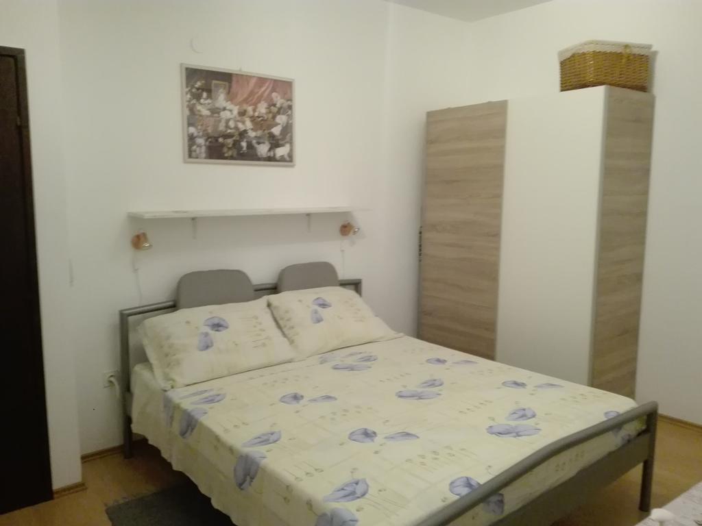 Studio Apartments Ivica 프리모스턴 외부 사진
